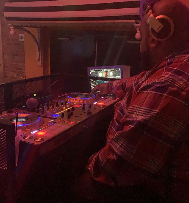 @92qjamsbmore Saturday&rsquo;s with @porkchop410 is going down!!! #gamebaltimore #saturday #saturdaynight